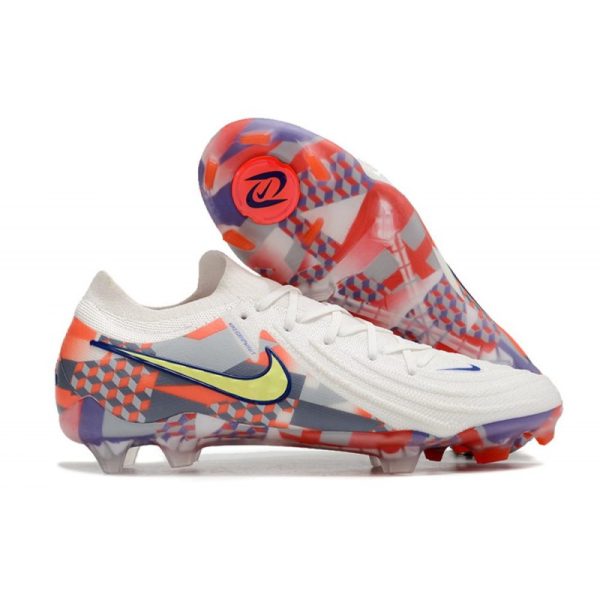 Chaussures de foot Nike Phantom Luna 2 Elite Low FG SE x Barna Fantôme Ziron Clair