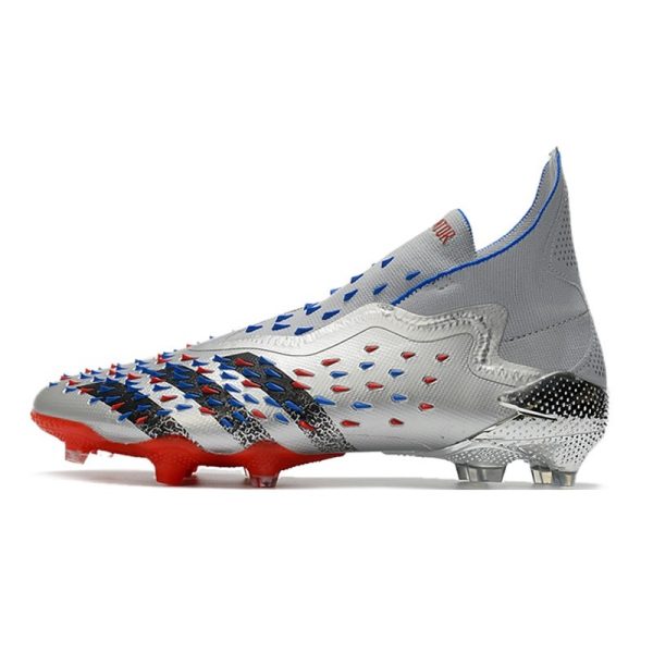 adidas Predator Freak + FG Crampons de Football Argent Métallique Noir Foncé Equipe Bleu