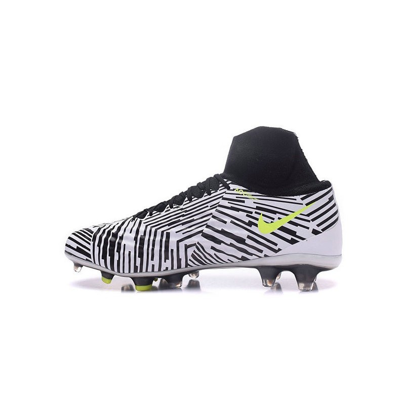 Nike Magista Obra II FG Football bottes pour hommes Noir Blanc Jaune