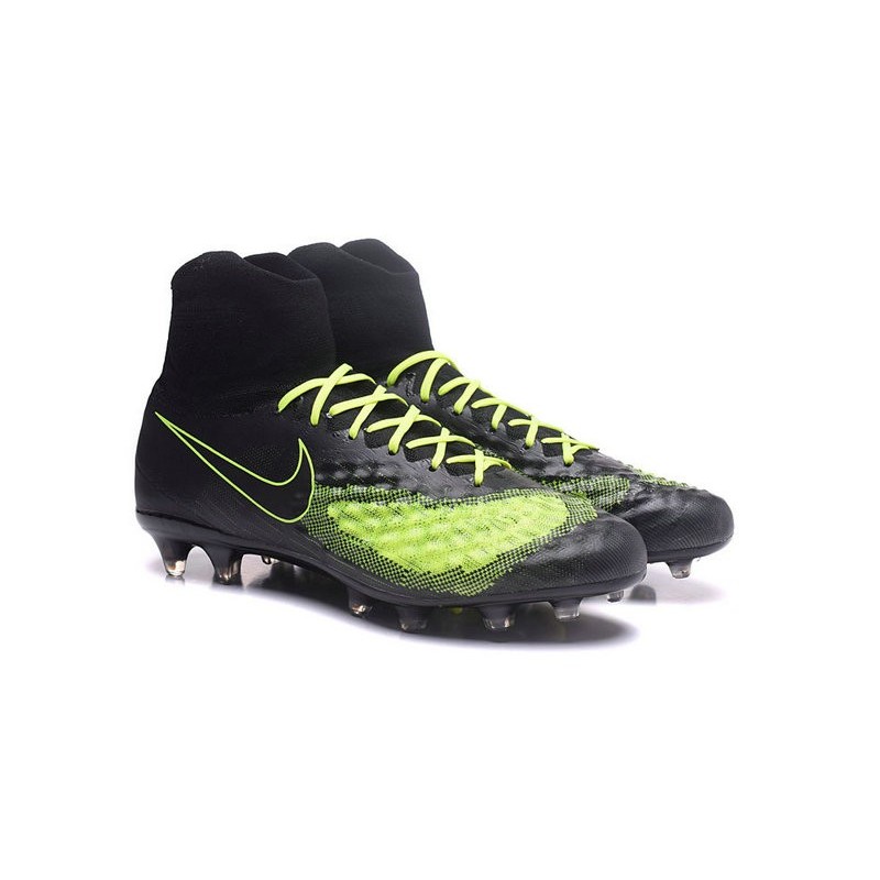 Nike Magista Obra II FG Football bottes pour hommes Noir Volt