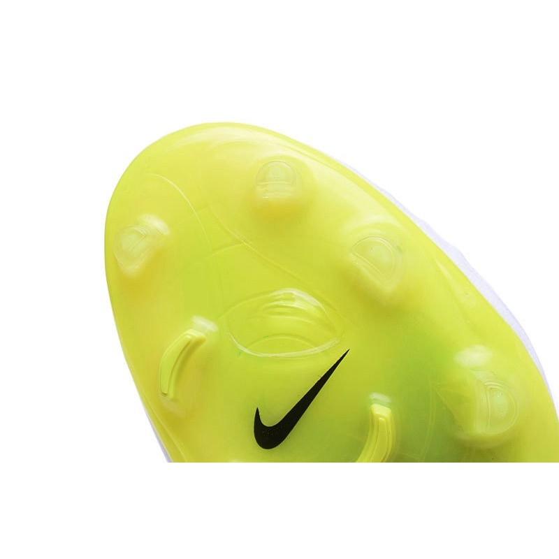 Nouvelles - Chaussures Foot Nike Magista Obra II FG Blanc Volt